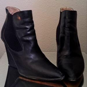 Blk women's heeled boots